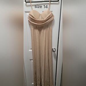 Chic Strapless Tan Dress